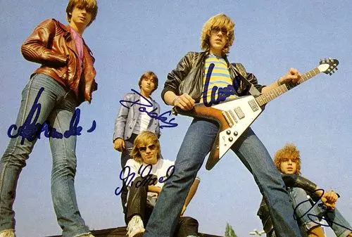 The Teens - Дискография (1978-1981, LP) FLAC скачать торрент The Teens - Дискография (1978-1981, LP) FLAC скачать торрент
